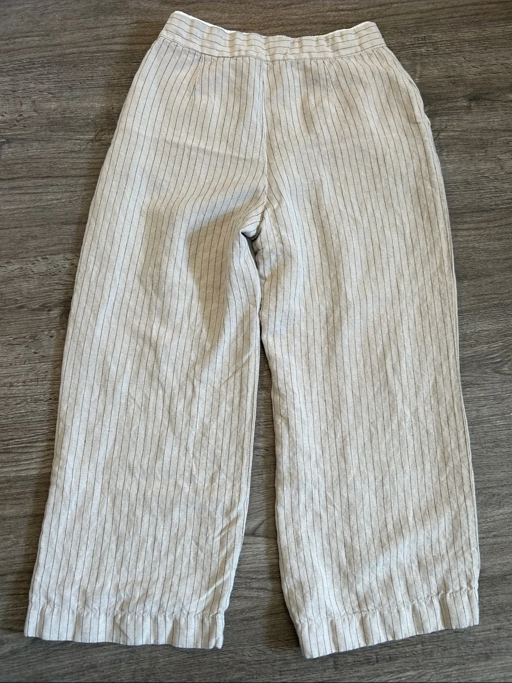 Zara Textured Pinstripe Wide Leg Crop Pants Cream Women’s Size 4